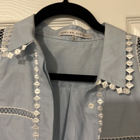 Short sleeve button up - Picture 2 of 7